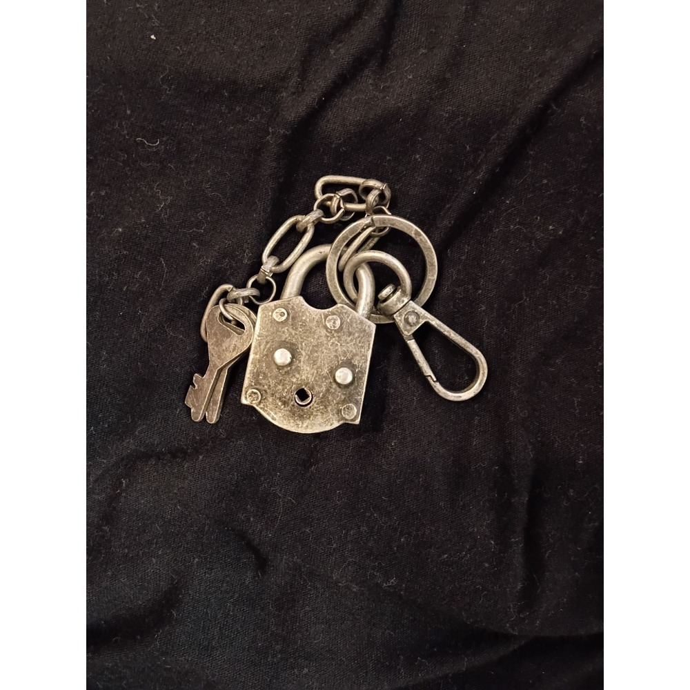 We The Free People Keychain Lock And Keys - Picture 2 of 2